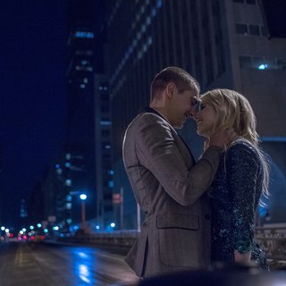 Dave Franco stars as Ian and Emma Roberts stars as Vee in Lionsgate Films' Nerve (2016)