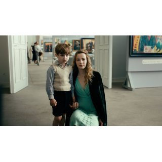 Never Look Away (2019)