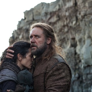 Jennifer Connelly stars as Naameh and Russell Crowe stars as Noah in Paramount Pictures' Noah (2014)