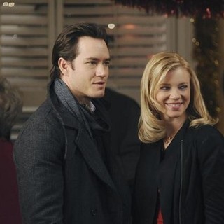Mark-Paul Gosselaar and Amy Smart stars as Kate Stanton in ABC Family's 12 Dates of Christmas (2012)