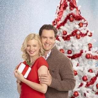 Amy Smart stars as Kate Stanton and Mark-Paul Gosselaar in ABC Family's 12 Dates of Christmas (2012)