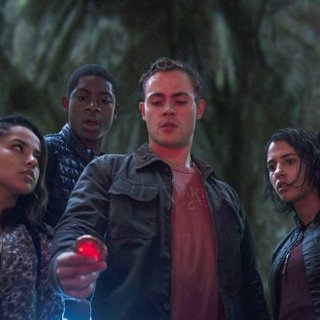Becky G, RJ Cyler, Dacre Montgomery, Naomi Scott and Ludi Lin in Lionsgate Films' Power Rangers (2017)