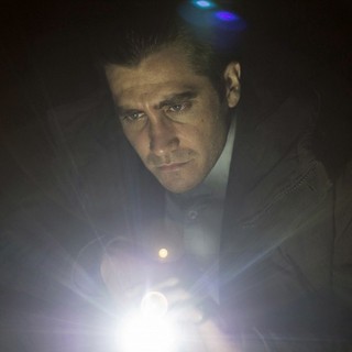 Jake Gyllenhaal stars as Detective Loki in Warner Bros. Pictures' Prisoners (2013)