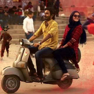 Dhanush stars as Kundan and Sonam Kapoor stars as Zoya in Eros International's Raanjhanaa (2013)