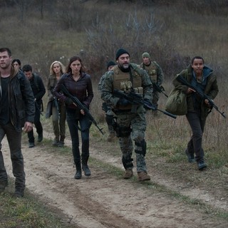 Chris Hemsworth, Adrianne Palicki, Jeffrey Dean Morgan and Connor Cruise in FilmDistrict's Red Dawn (2012)