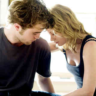 Robert Pattinson stars as Tyler and Emilie de Ravin stars as Ally Craig in Summit Entertainment's Remember Me (2010)