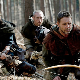 Alan Doyle, Kevin Durand, Russell Crowe and Scott Grimes in Universal Pictures' Robin Hood (2010)