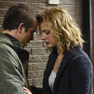 Safe House Picture 24
