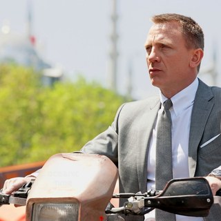 Skyfall Picture 18