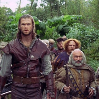 Chris Hemsworth stars as The Huntsman in Universal Pictures' Snow White and the Huntsman (2012)