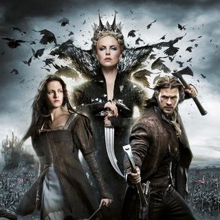 Poster of Universal Pictures' Snow White and the Huntsman (2012)