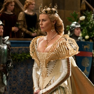 Snow White And The Huntsman Picture 46