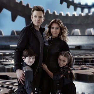 Joel McHale, Jessica Alba, Mason Cook and Rowan Blanchard in Dimension Films' Spy Kids 4: All the Time in the World (2011)