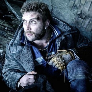 Jai Courtney stars as Captain Boomerang in Warner Bros. Pictures' Suicide Squad (2016)