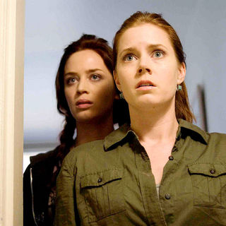 Emily Blunt stars as Norah Lorkowski and Amy Adams stars as Rose Lorkowski in Overture Films' Sunshine Cleaning (2009)