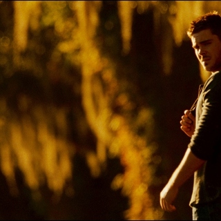 Zac Efron stars as Logan Thibault in Warner Bros. Pictures' The Lucky One (2012)
