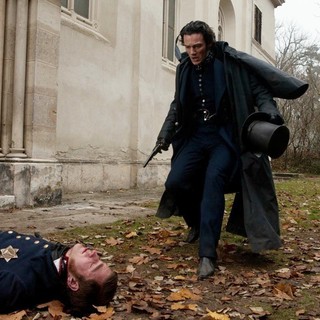 Luke Evans stars as Detective Emmett Fields in Relativity Media's The Raven (2012)