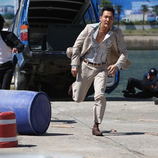 Thieves, The Picture 5
