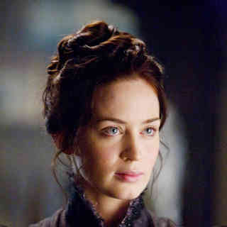 Emily Blunt stars as Gwen Conliffe in Universal Pictures' The Wolfman (2009)
