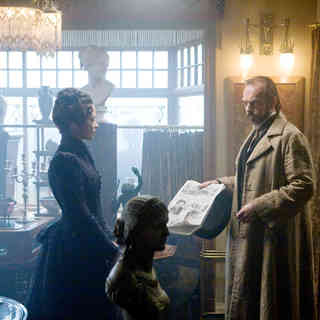Emily Blunt stars as Gwen Conliffe and Hugo Weaving stars as Det. Aberline in Universal Pictures' The Wolfman (2009)