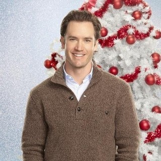 12 Dates Of Christmas Picture 31