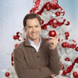 12 Dates Of Christmas Picture 33
