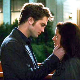 Robert Pattinson stars as Edward Cullen and Kristen Stewart stars as Bella Swan in Summit Entertainment's The Twilight Saga's New Moon (2009)