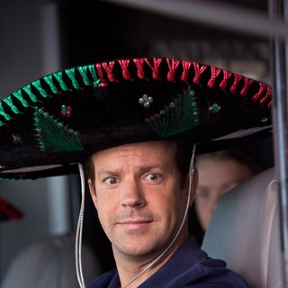 Jason Sudeikis stars as Jason Sudeikis in Warner Bros. Pictures' We're the Millers (2013)