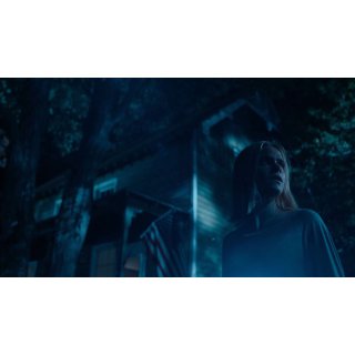 What Lies Below (2020)
