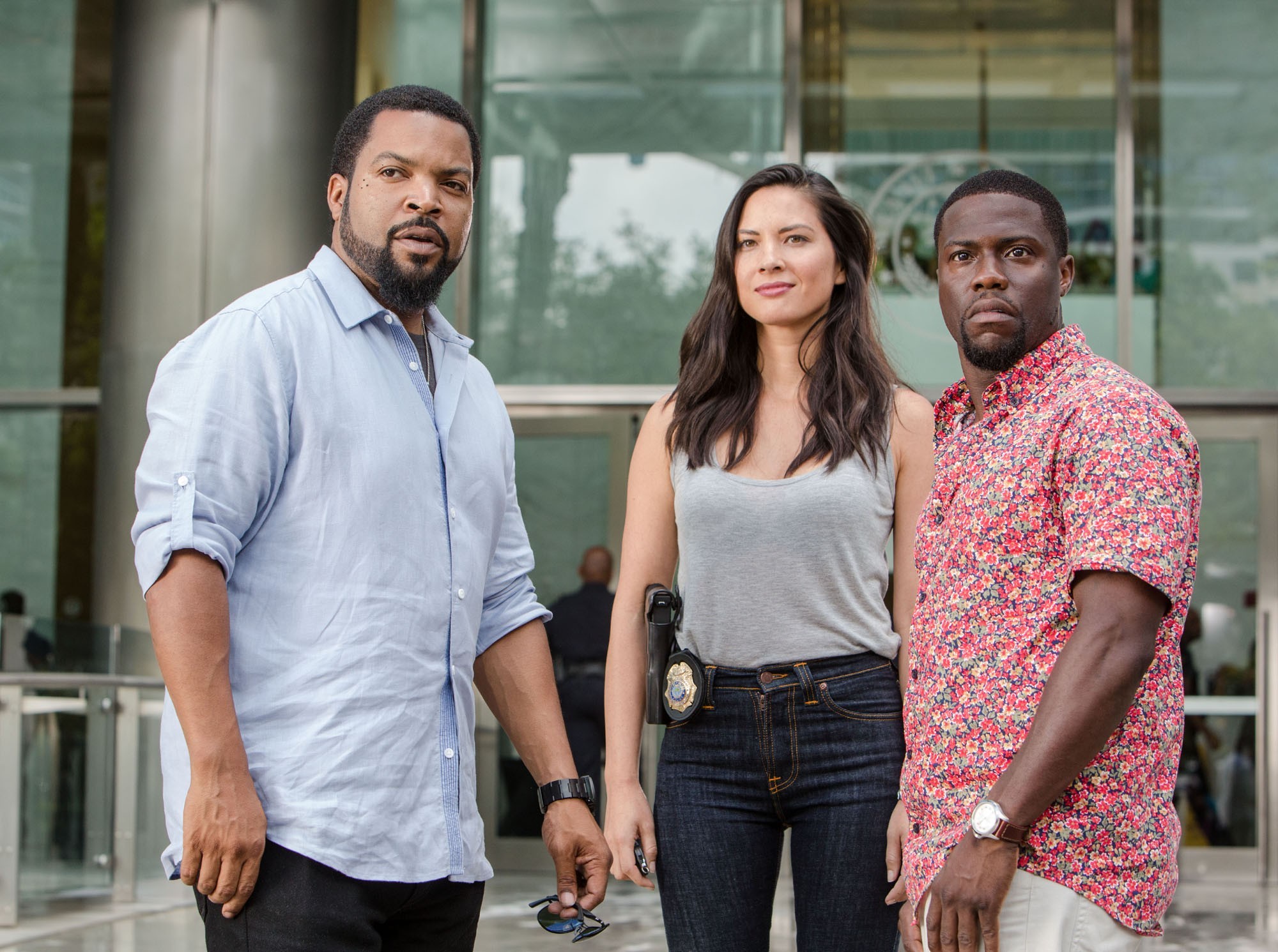 Ice Cube, Olivia Munn and Kevin Hart in Universal Pictures' Ride Along 2 (2016)