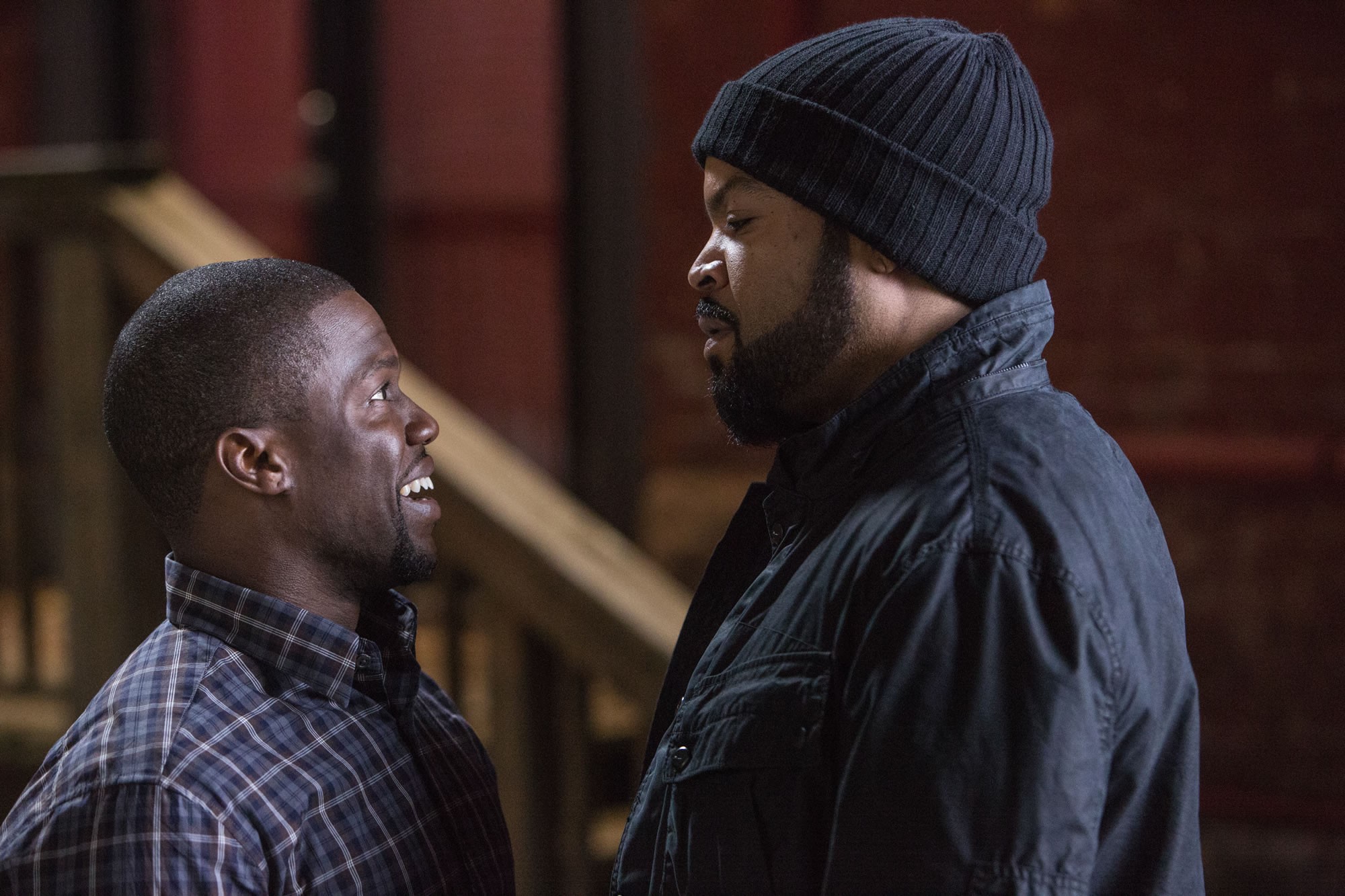 Kevin Hart stars as Ben Barber and Ice Cube stars as James Payton in Universal Pictures' Ride Along (2014)