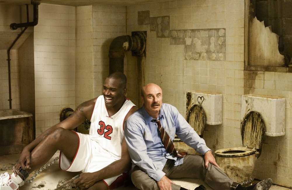Shaquille O'Neal and Dr. Phil McGraw in Miramax Films' Scary Movie 4 (2006)