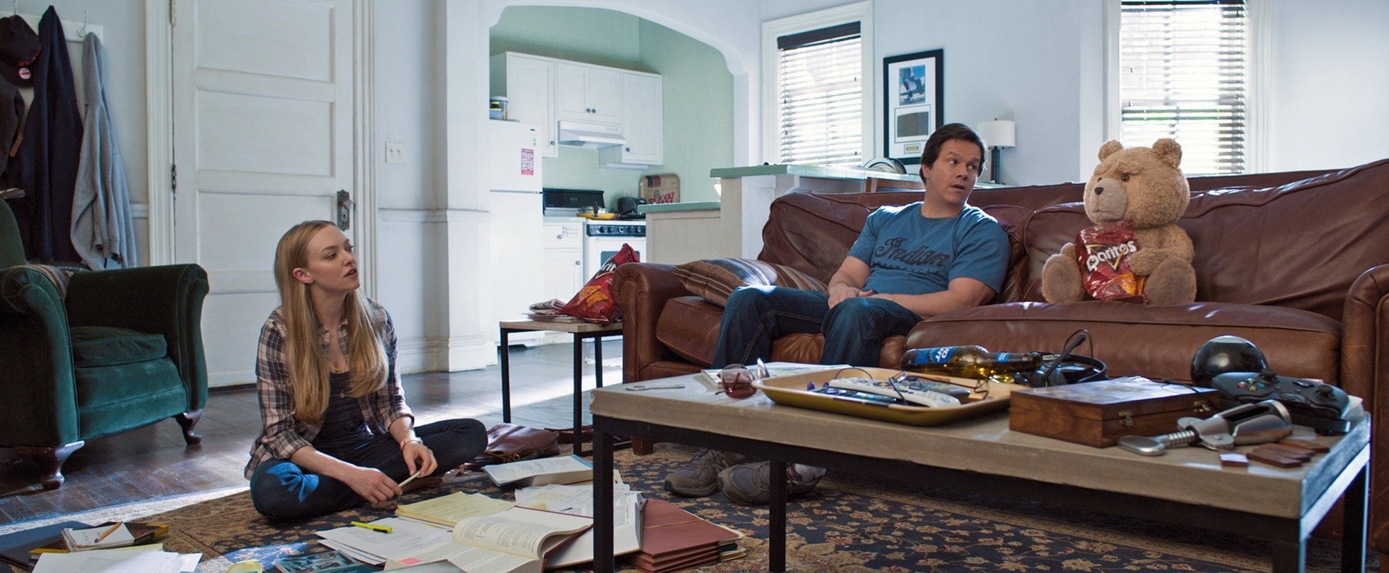 Amanda Seyfried, Mark Wahlberg and Ted in Universal Pictures' Ted 2 (2015)