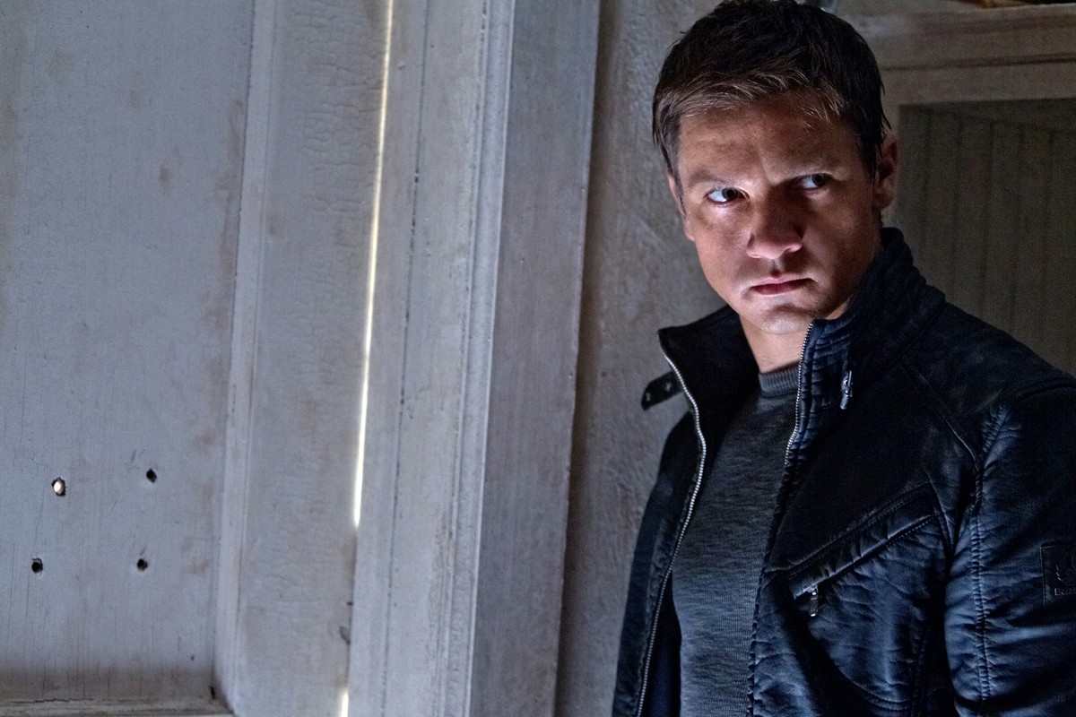 Jeremy Renner stars as Aaron Cross in Universal Pictures' The Bourne Legacy (2012)
