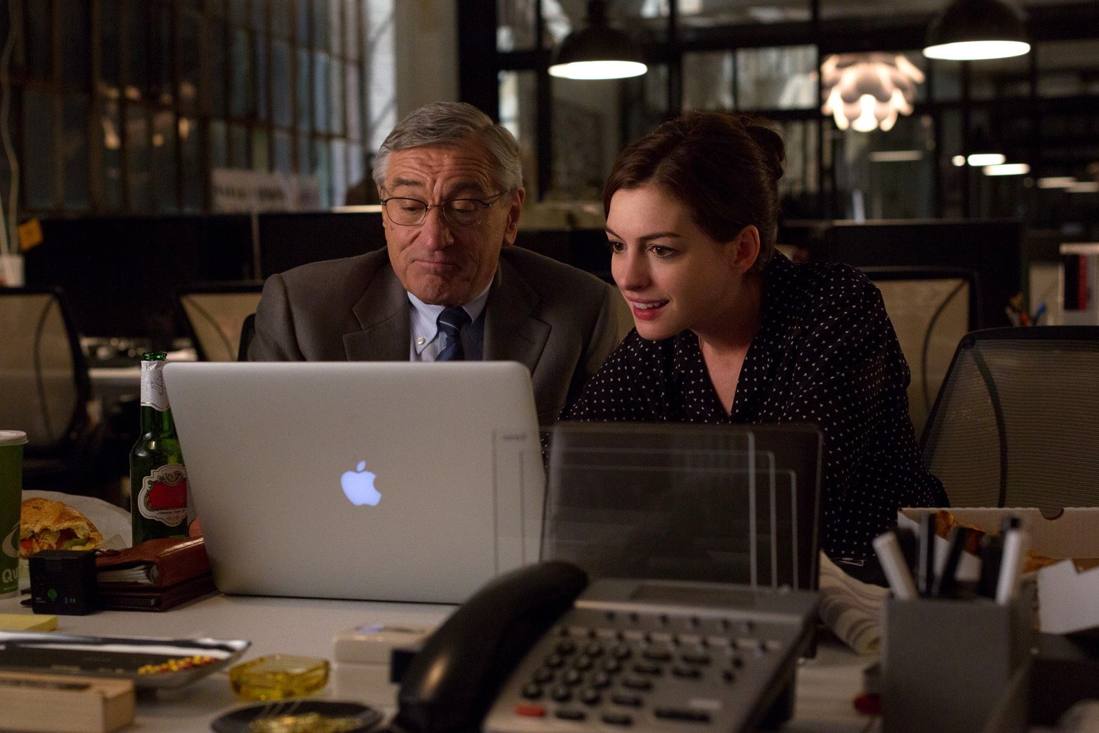 Robert De Niro stars as Ben Whittaker and Anne Hathaway stars as Jules Ostin in Warner Bros. Pictures' The Intern (2015)