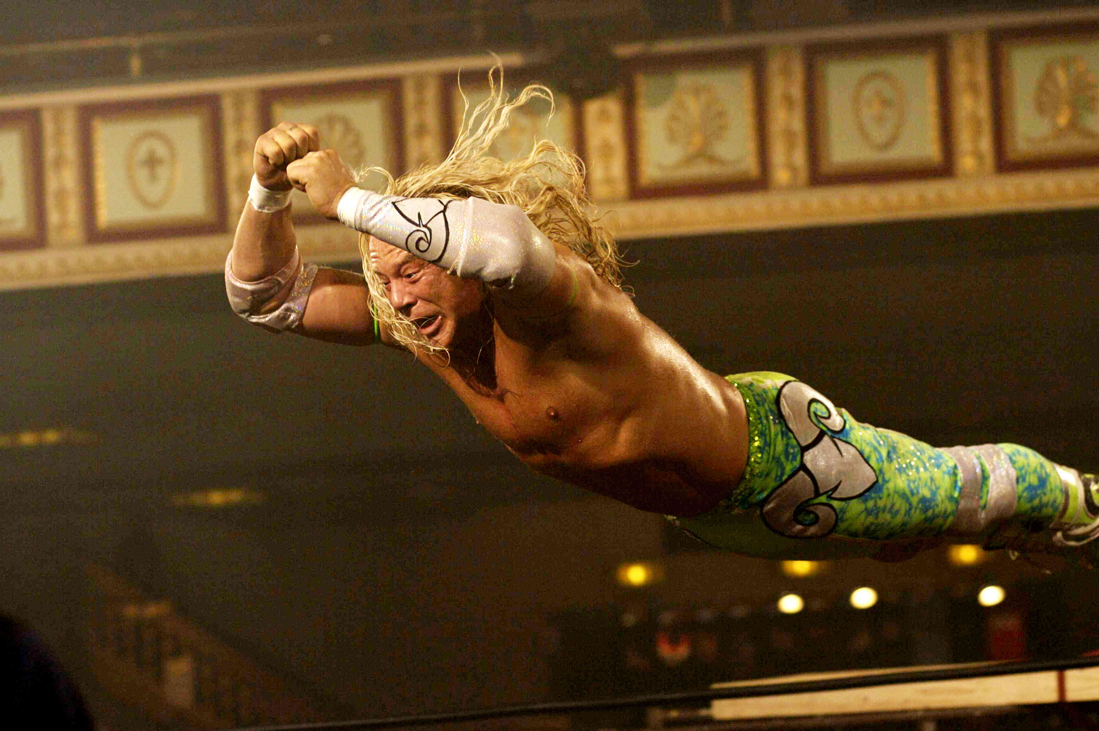 Mickey Rourke stars as Randy 'The Ram' Robinson in Fox Searchlight Pictures' The Wrestler (2008). Photo credit by Niko Tavernise.