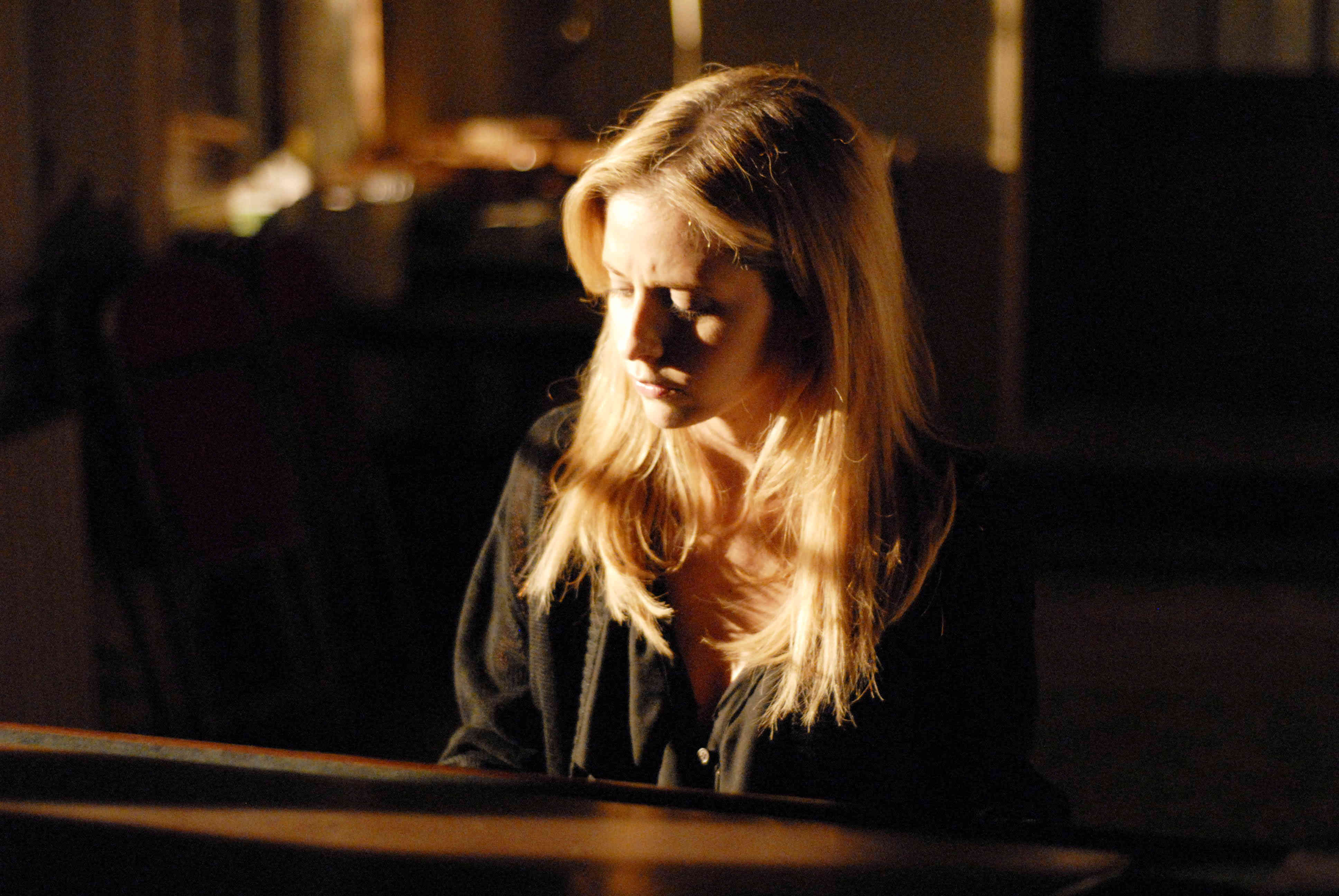 Sarah Michelle Gellar stars as Veronika in Entertainment One Films' Veronika Decides to Die (2015)