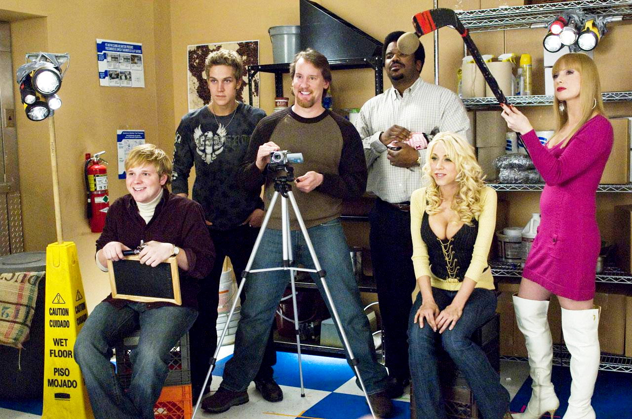 Ricky Mabe, Jason Mewes, Jeff Anderson, Craig Robinson, Katie Morgan and Traci Lords in The Weinstein Company's Zack and Miri Make a Porno (2008)