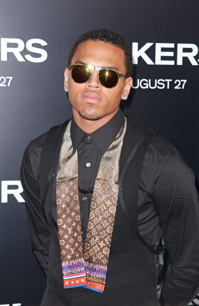 Chris Brown Offers to Help Anti-Domestic Violence Charity