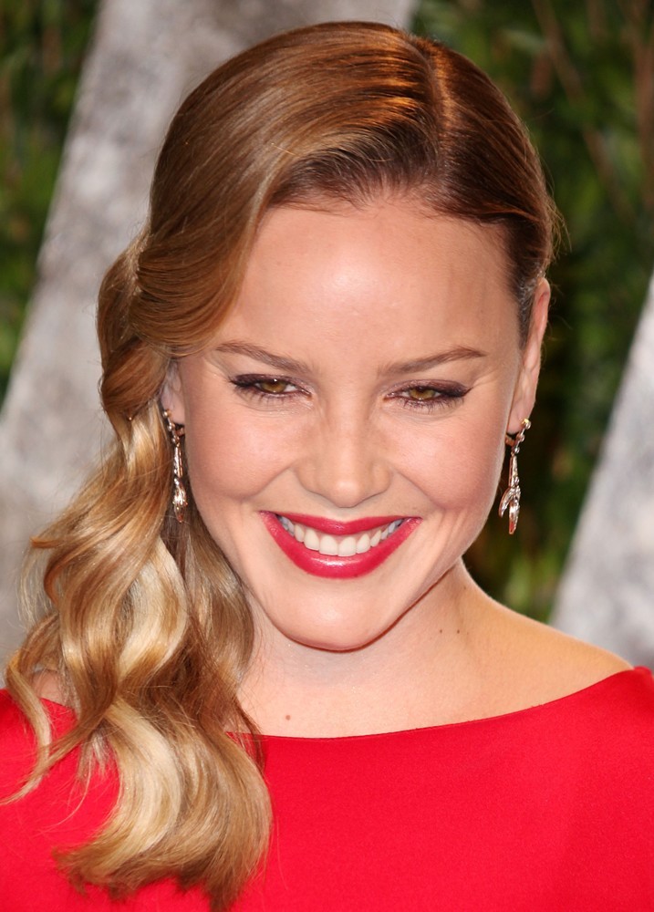 2012 Vanity Fair Oscar Party - Arrivals