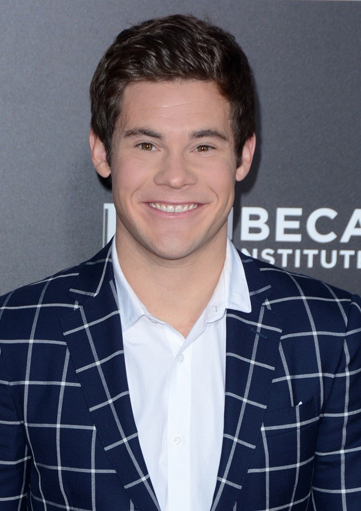 New York Premiere of Warner Bros. Pictures' The Intern - Red Carpet Arrivals