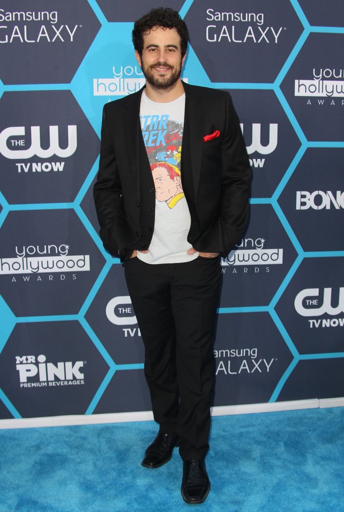 The 16th Annual Young Hollywood Awards - Arrivals