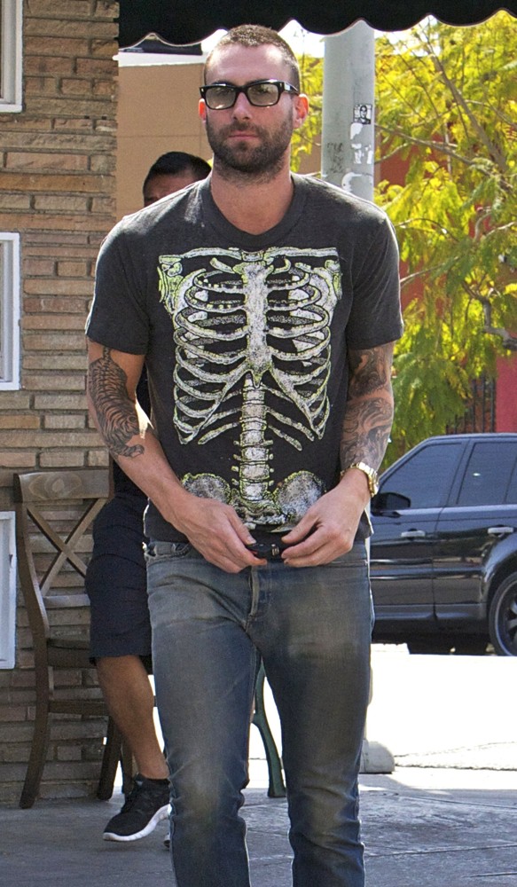 Adam Levine Leaves The Mustard Seed Cafe After Having Lunch with A Friend