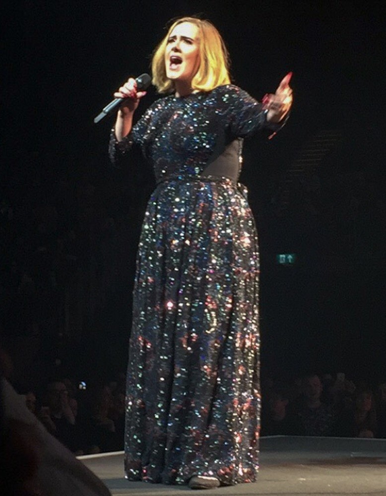 Adele Performs