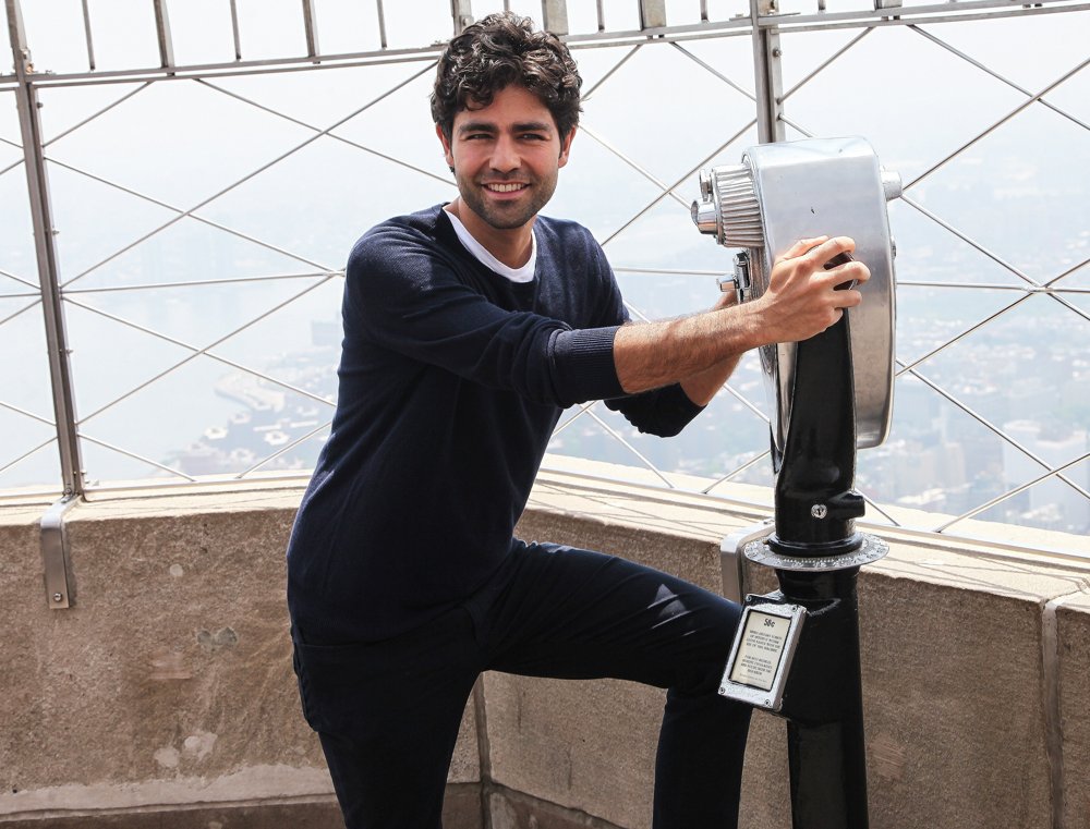 Adrian Grenier;<br>Adrian Grenier Visits The Empire State Building