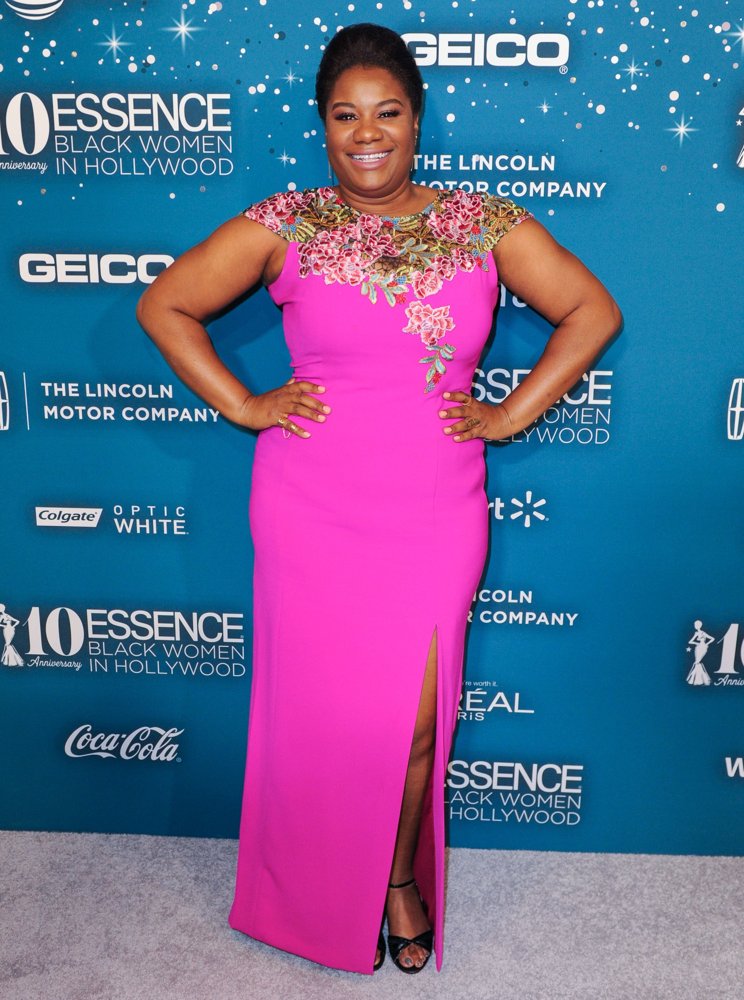 Essence 10th Annual Black Women in Hollywood Awards Gala - Arrivals