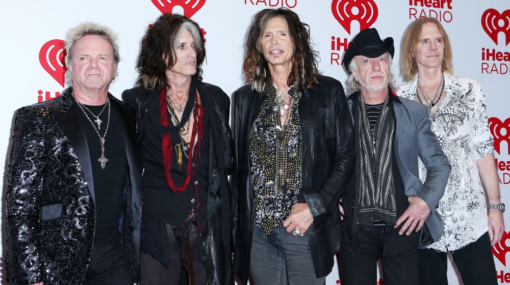 2012 iHeartRadio Music Festival - Day 2 - Arrivals