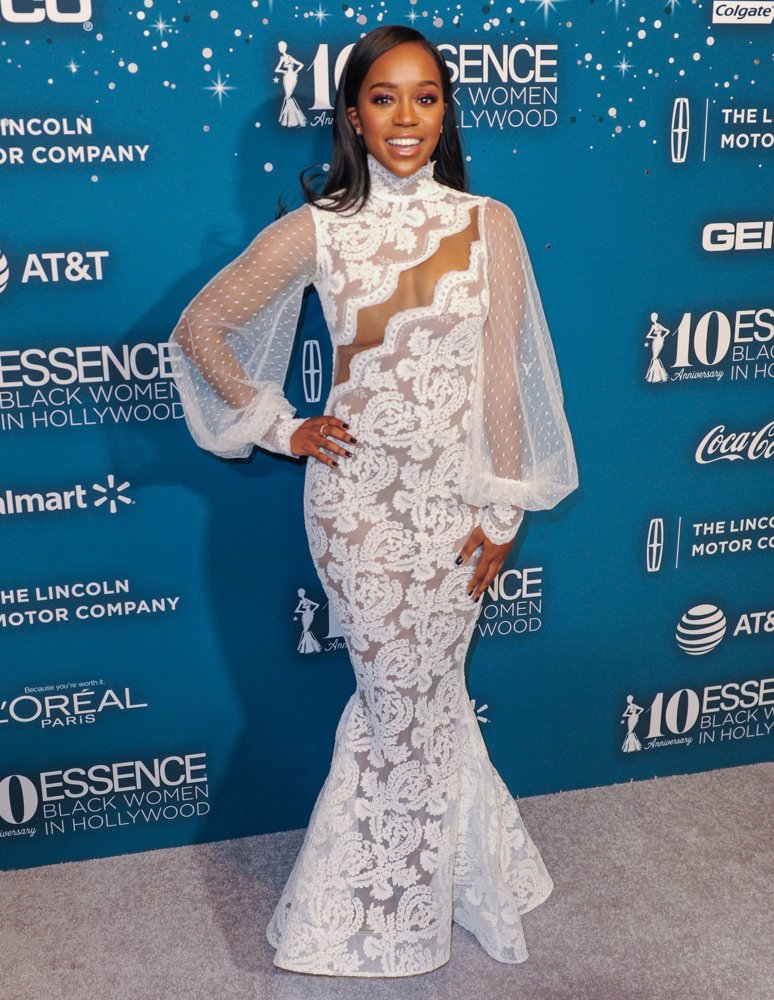 Essence 10th Annual Black Women in Hollywood Awards Gala - Arrivals