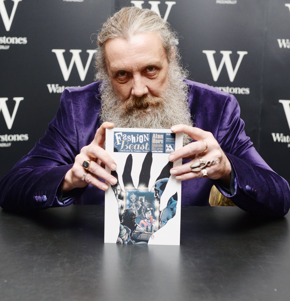 Alan Moore Signs Copies of Book Fashion Beast