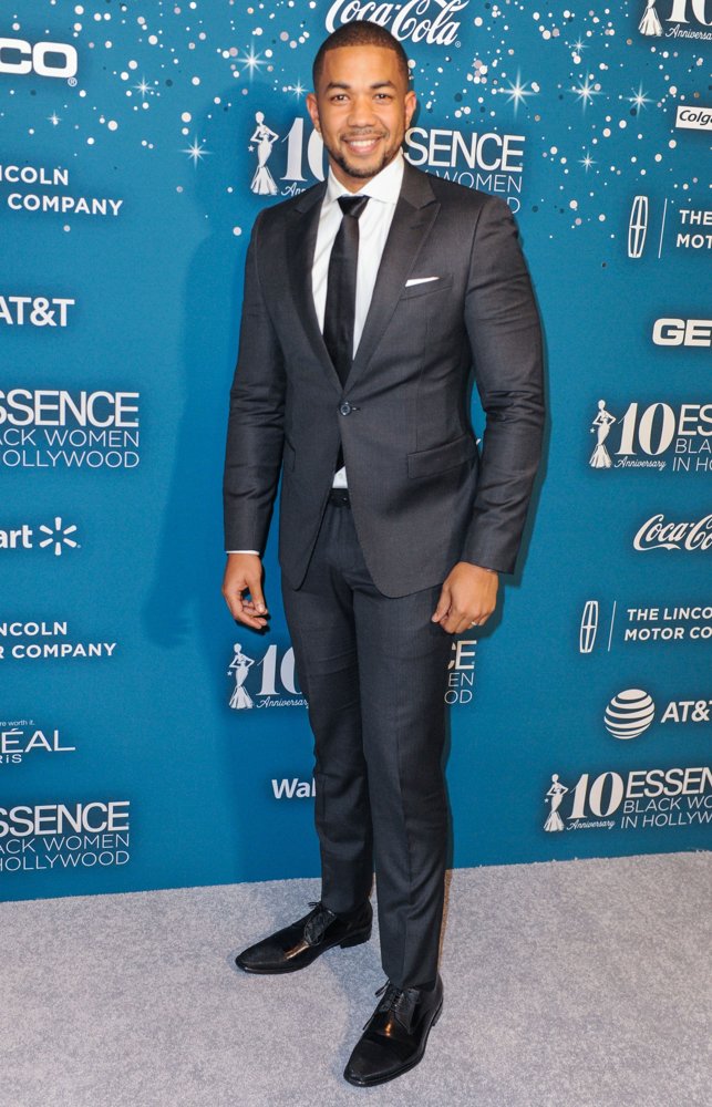 Essence 10th Annual Black Women in Hollywood Awards Gala - Arrivals
